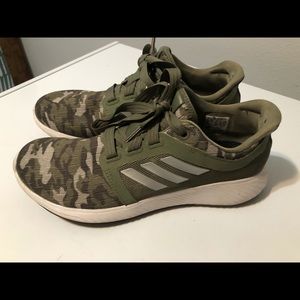 Women’s adidas edge lux size 8.5 camo print.